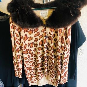 Ladies, leopard sweater